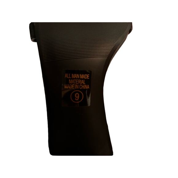 My Delicious 3" Block Heel Ankle Strap Heels, Black, Women's Size 9 - Picture 3 of 5